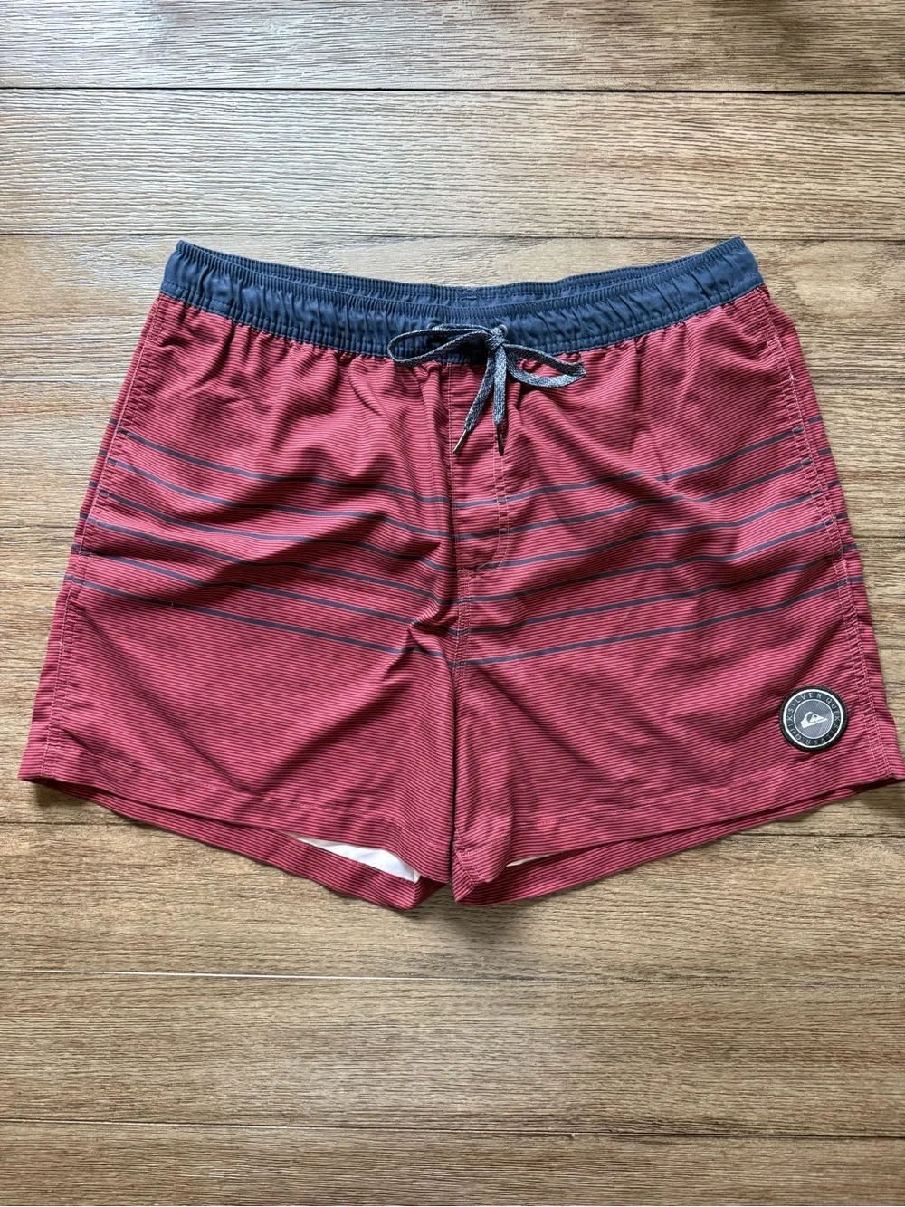 Quiksilver - Mens Burgundy Hybrid Swim Shorts